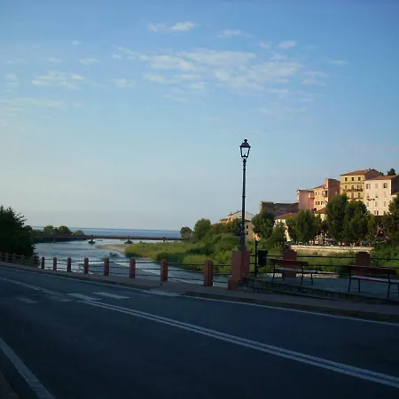 Al Mare Di Ventimiglia